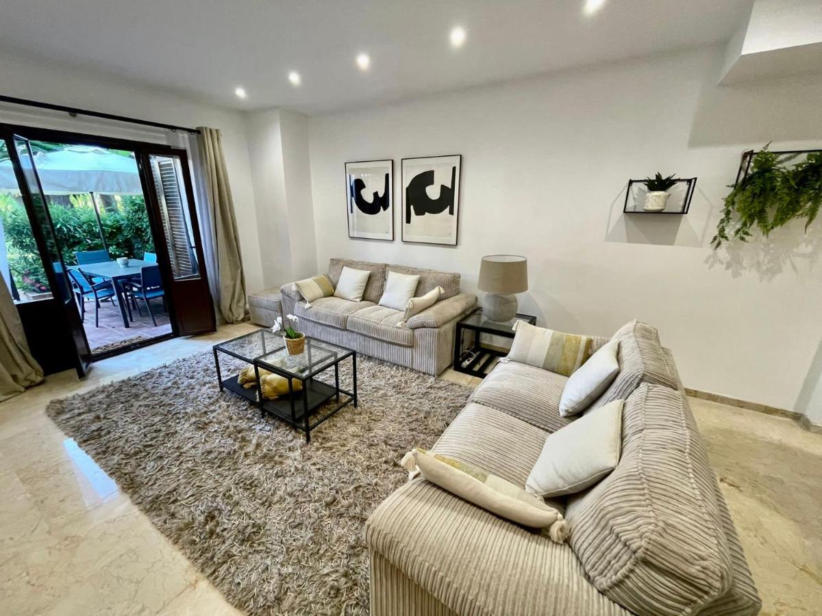 Fantastic New Townhouse /Front Beach/2Bedr/2,5Bath Estepona Exterior foto